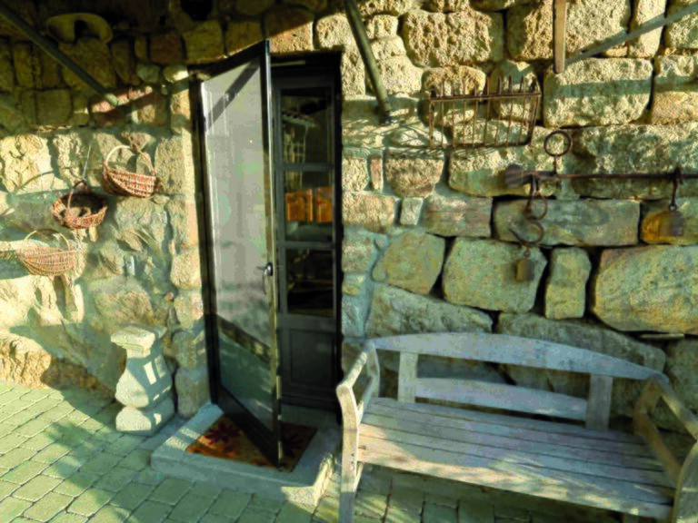 Moustiquaire porte battante